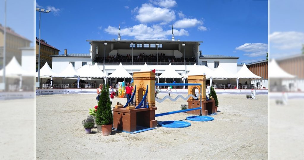 Free Entry to the National Riding Hall on Thursday